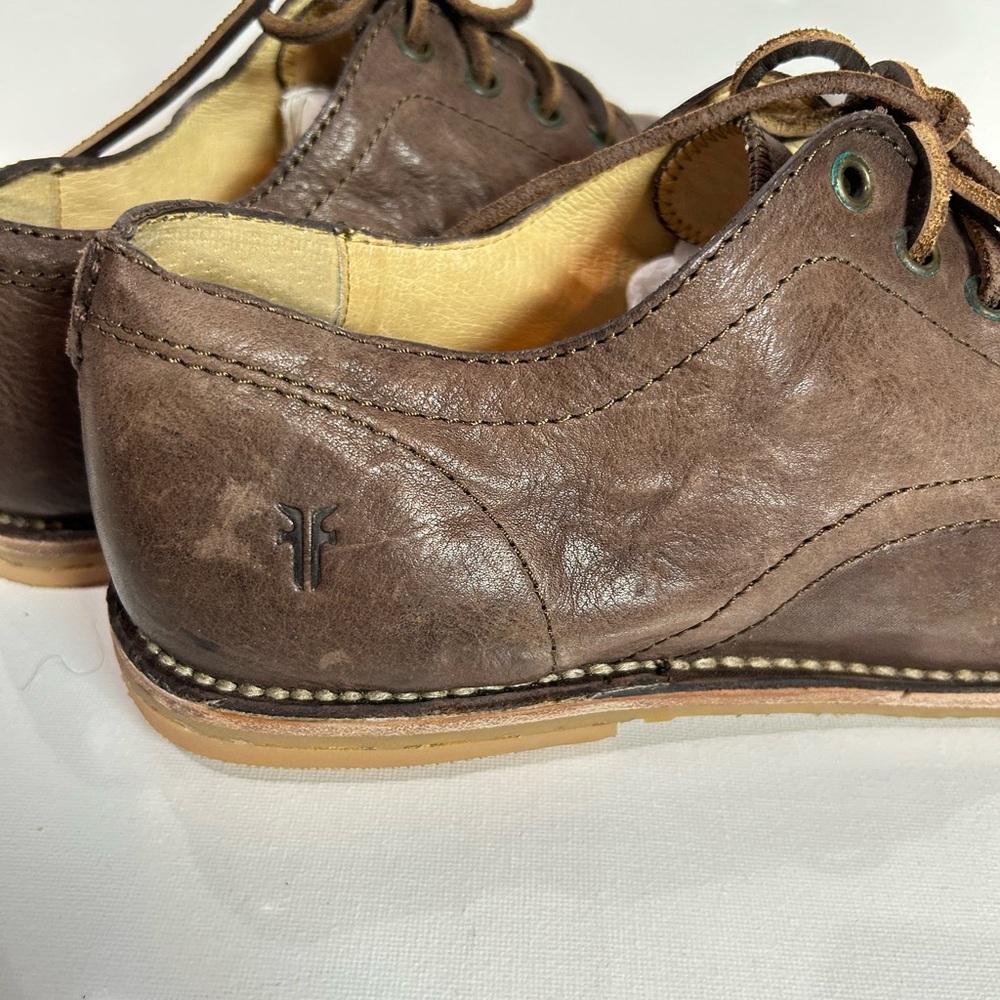 Men Frye dress shoe